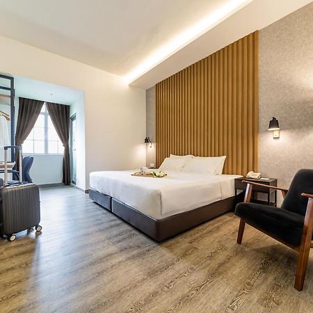 Thy Executive Hotel Johor Bahru Dış mekan fotoğraf