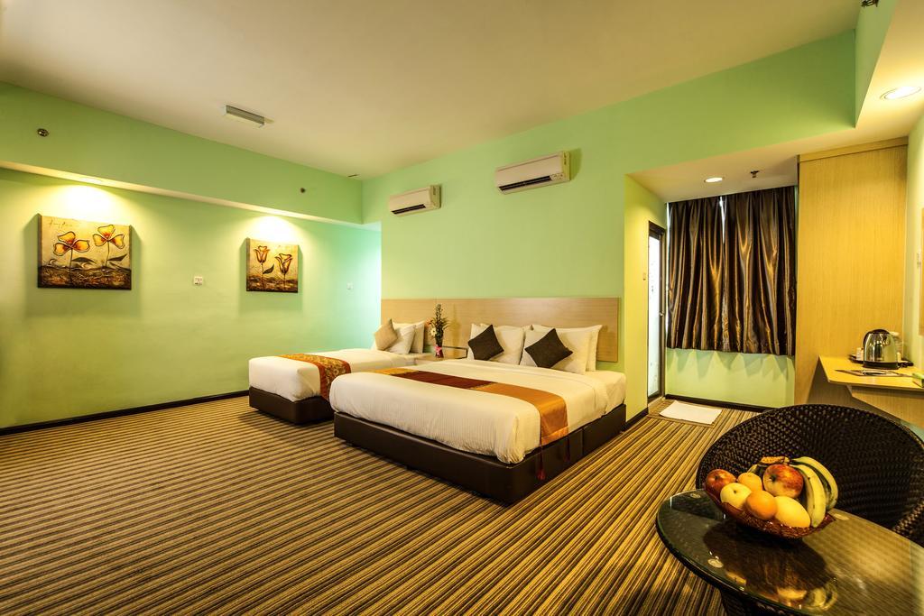 Thy Executive Hotel Johor Bahru Oda fotoğraf