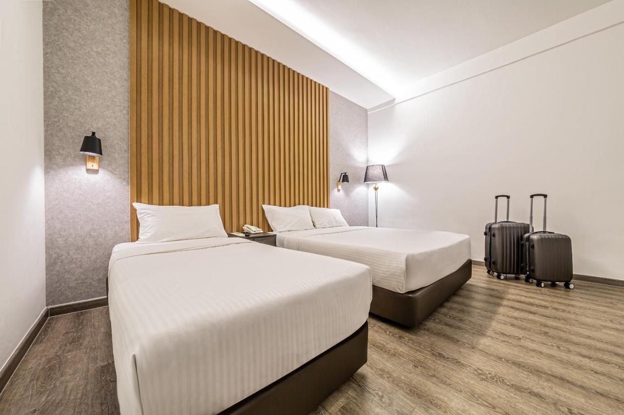 Thy Executive Hotel Johor Bahru Dış mekan fotoğraf