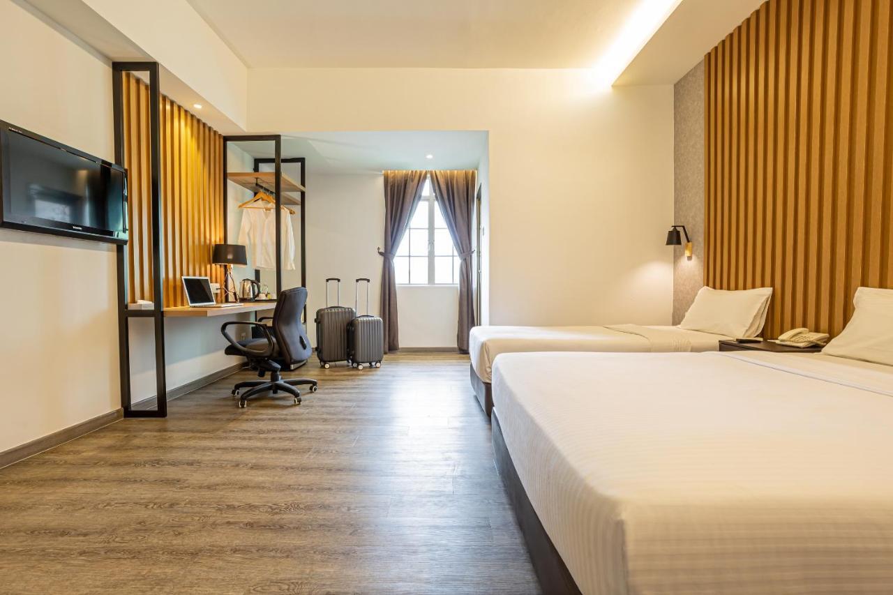 Thy Executive Hotel Johor Bahru Dış mekan fotoğraf