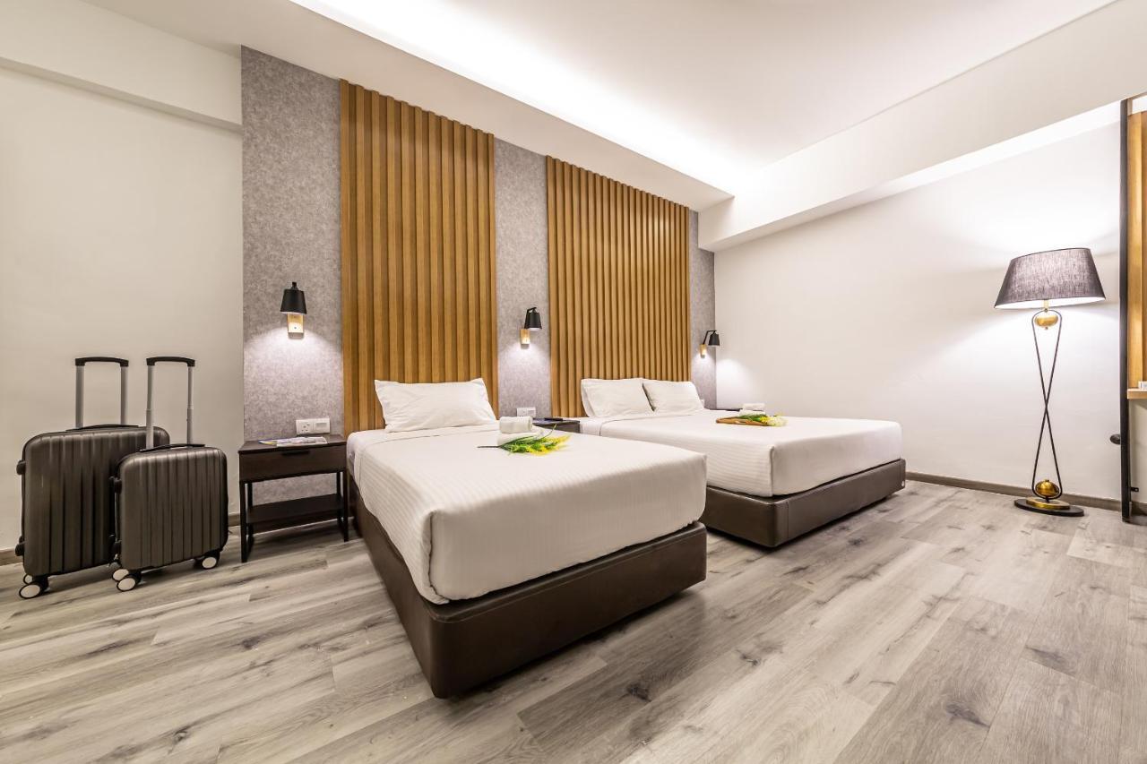 Thy Executive Hotel Johor Bahru Dış mekan fotoğraf