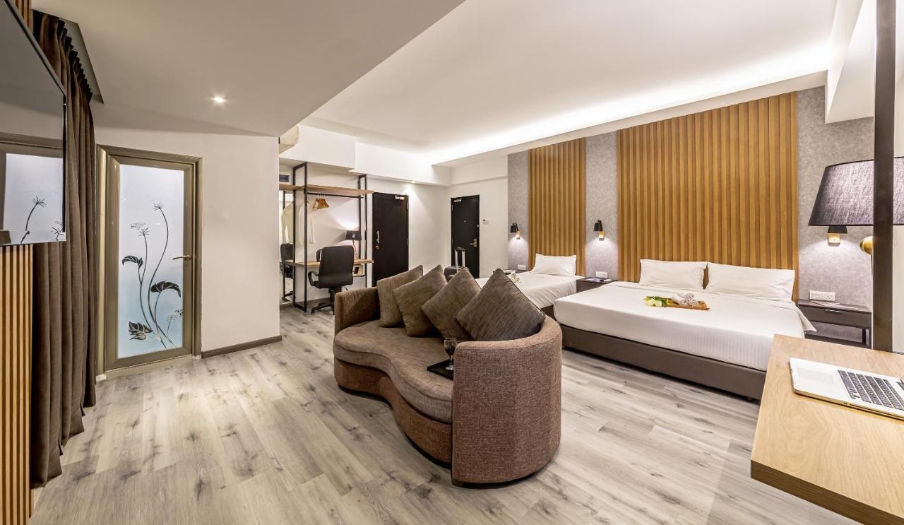 Thy Executive Hotel Johor Bahru Dış mekan fotoğraf