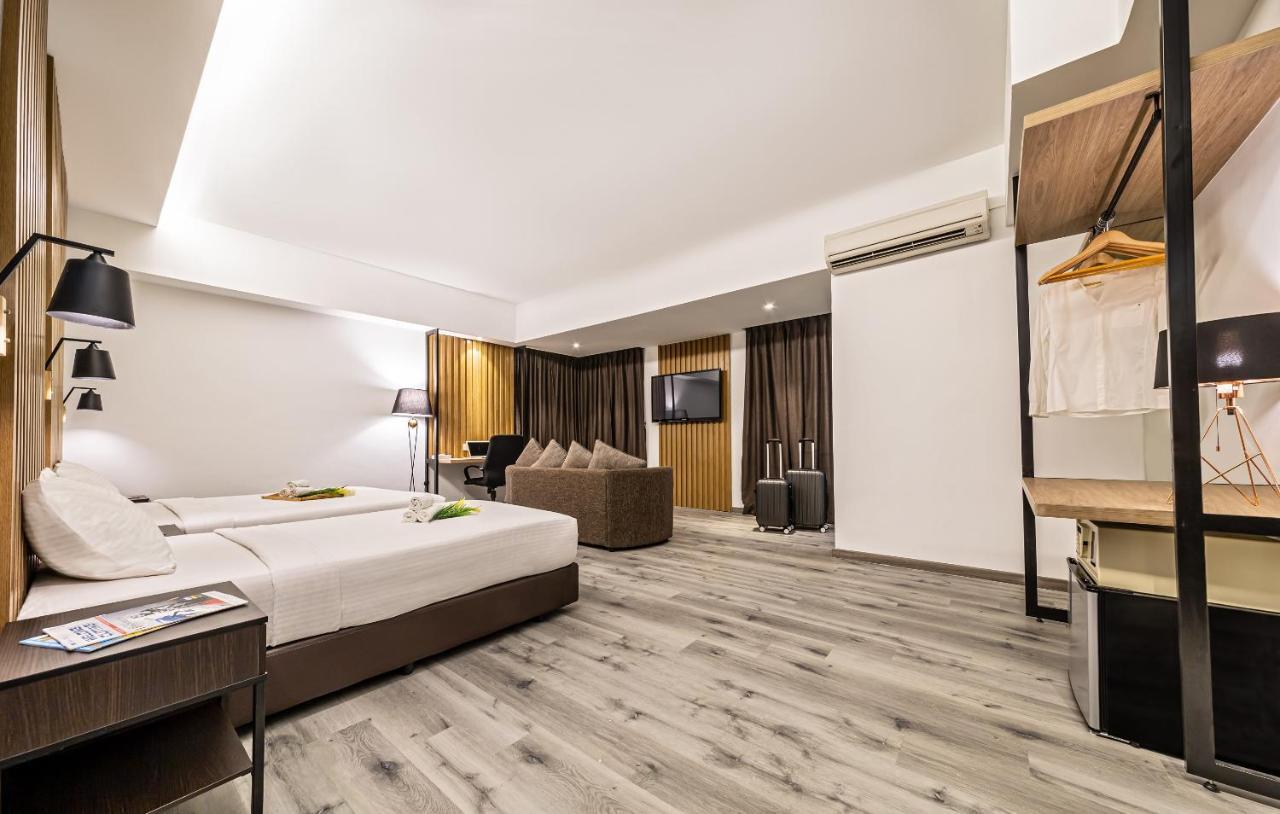 Thy Executive Hotel Johor Bahru Dış mekan fotoğraf